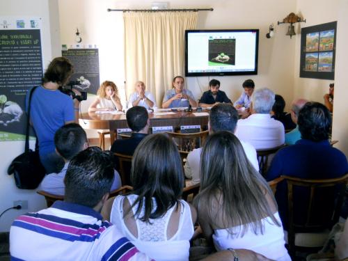 Sportello informativo del GAL Nebrodi Plus a S.Agata di Militello - Presentazione 19-07-2014 - 4